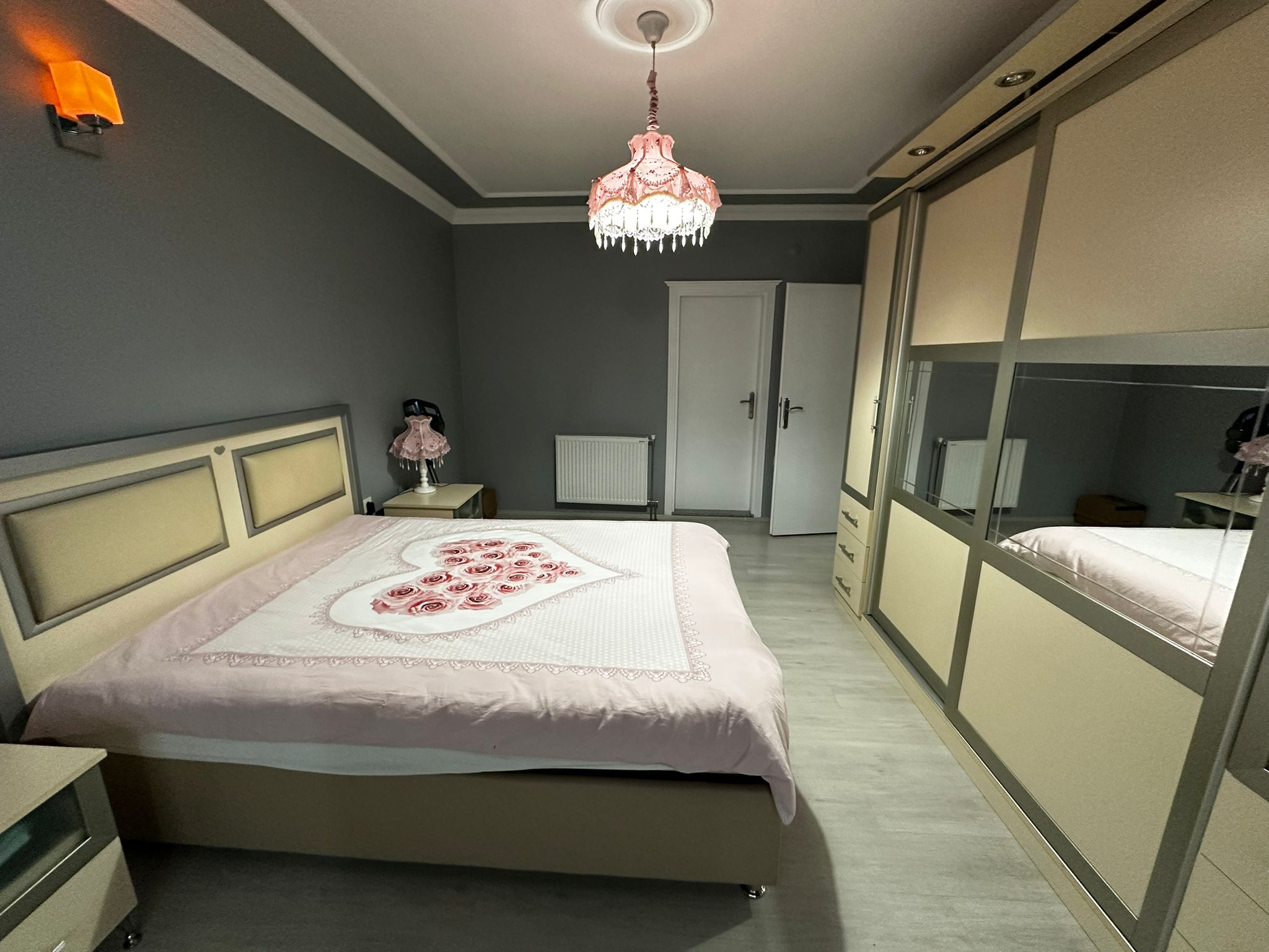 MABEL GAYRİMENKUL/VAKFIKEBİR SİTE İÇİ 240 M2 SATILIK 6+1 DUBLEKS